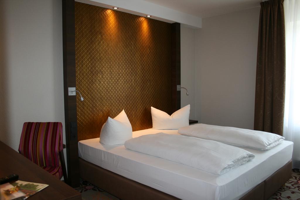 גלנהאוסן Hotel Parqeo Im A66 מראה חיצוני תמונה