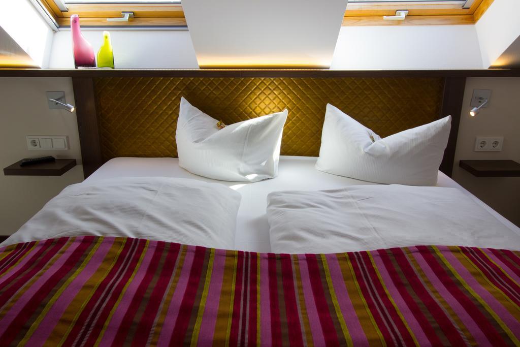גלנהאוסן Hotel Parqeo Im A66 מראה חיצוני תמונה